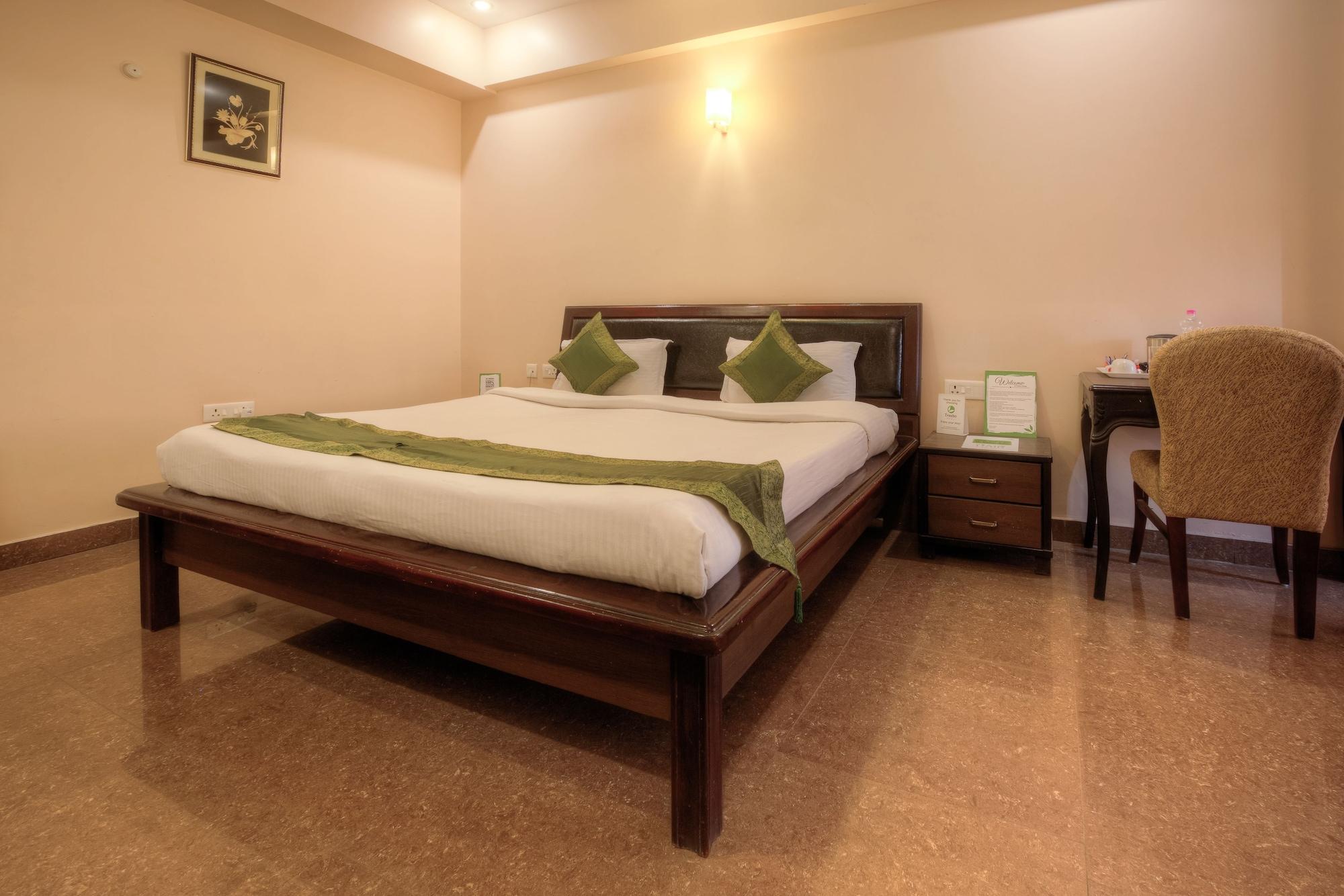 Treebo Shivam Inn Near Singapore Mall Lucknow Esterno foto