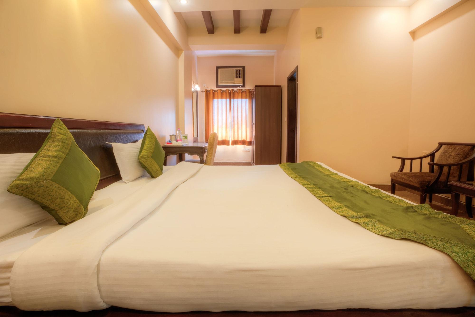 Treebo Shivam Inn Near Singapore Mall Lucknow Esterno foto